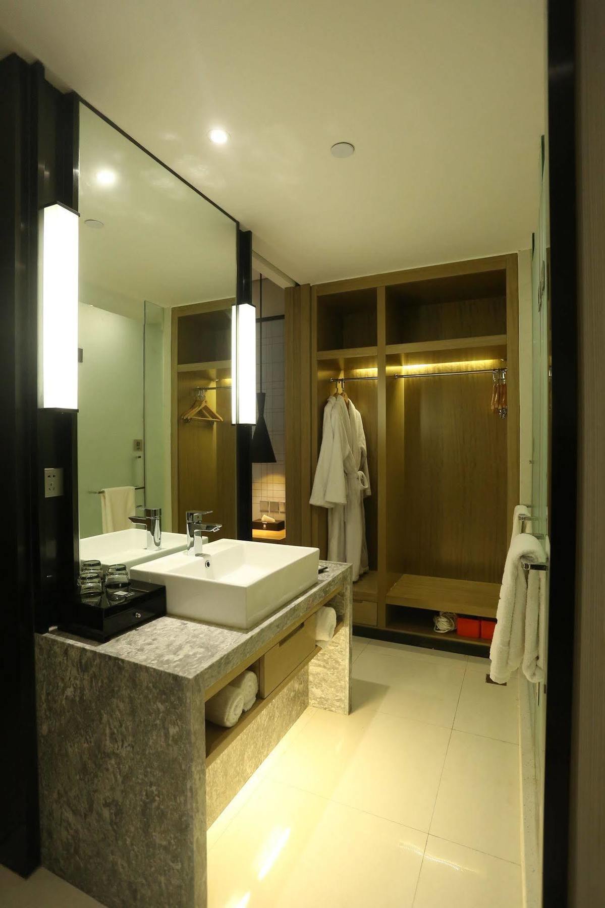 Echarm Hotel Zhengzhou High Tech Zone Екстериор снимка